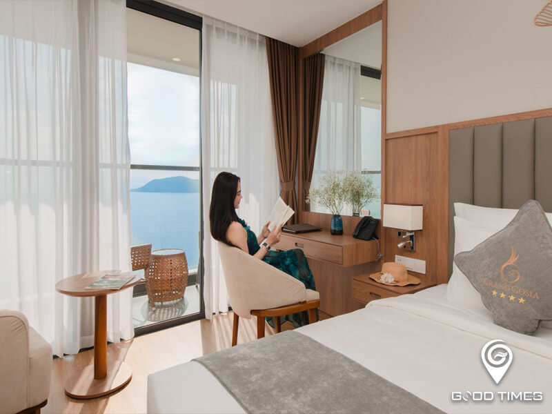 Khách sạn Grand Gosia Nha Trang loại phòng Premier